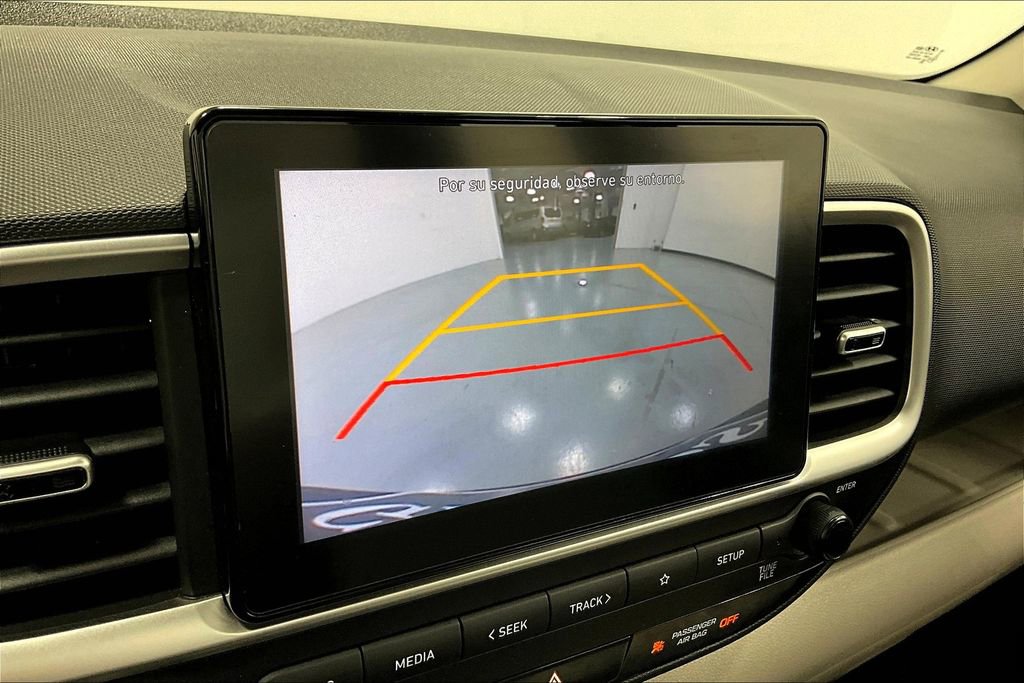 Used 2022 Hyundai Venue SEL w/ Cargo Package image 29