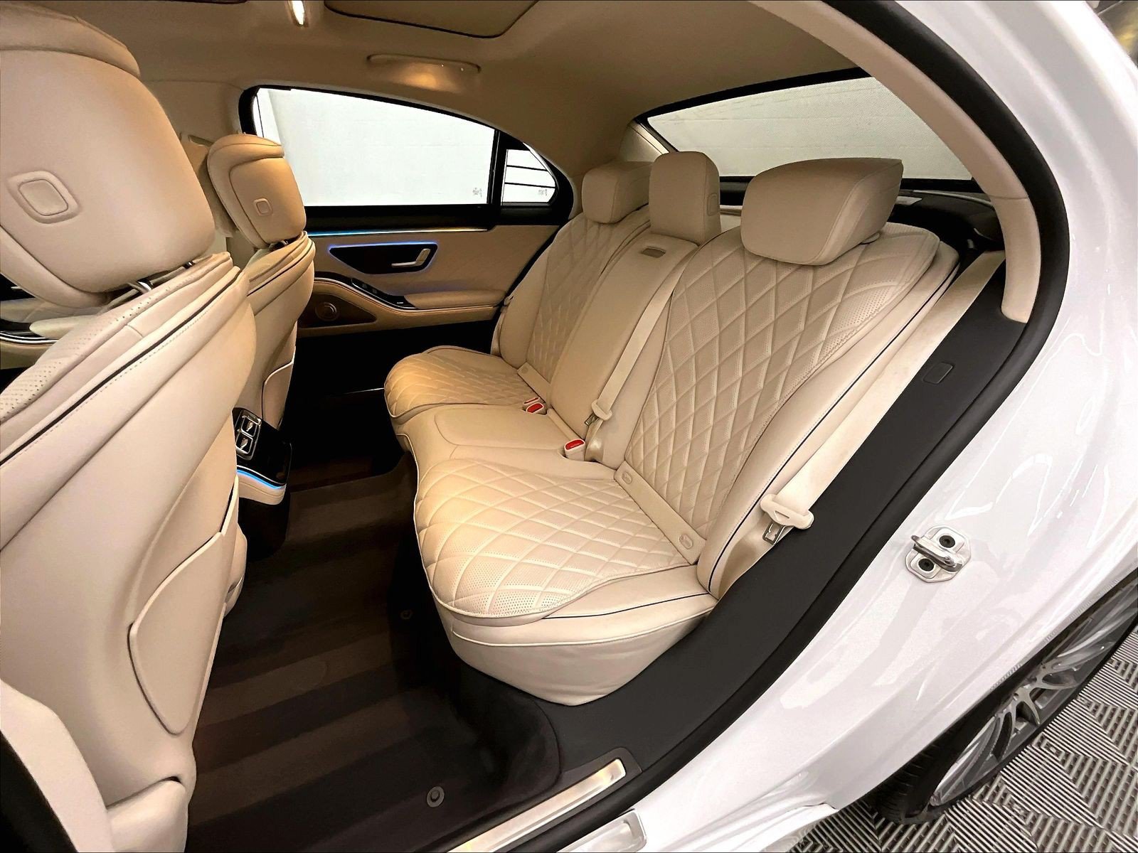 Used 2026 Mercedes-Benz S 580 4MATIC Sedan image 18