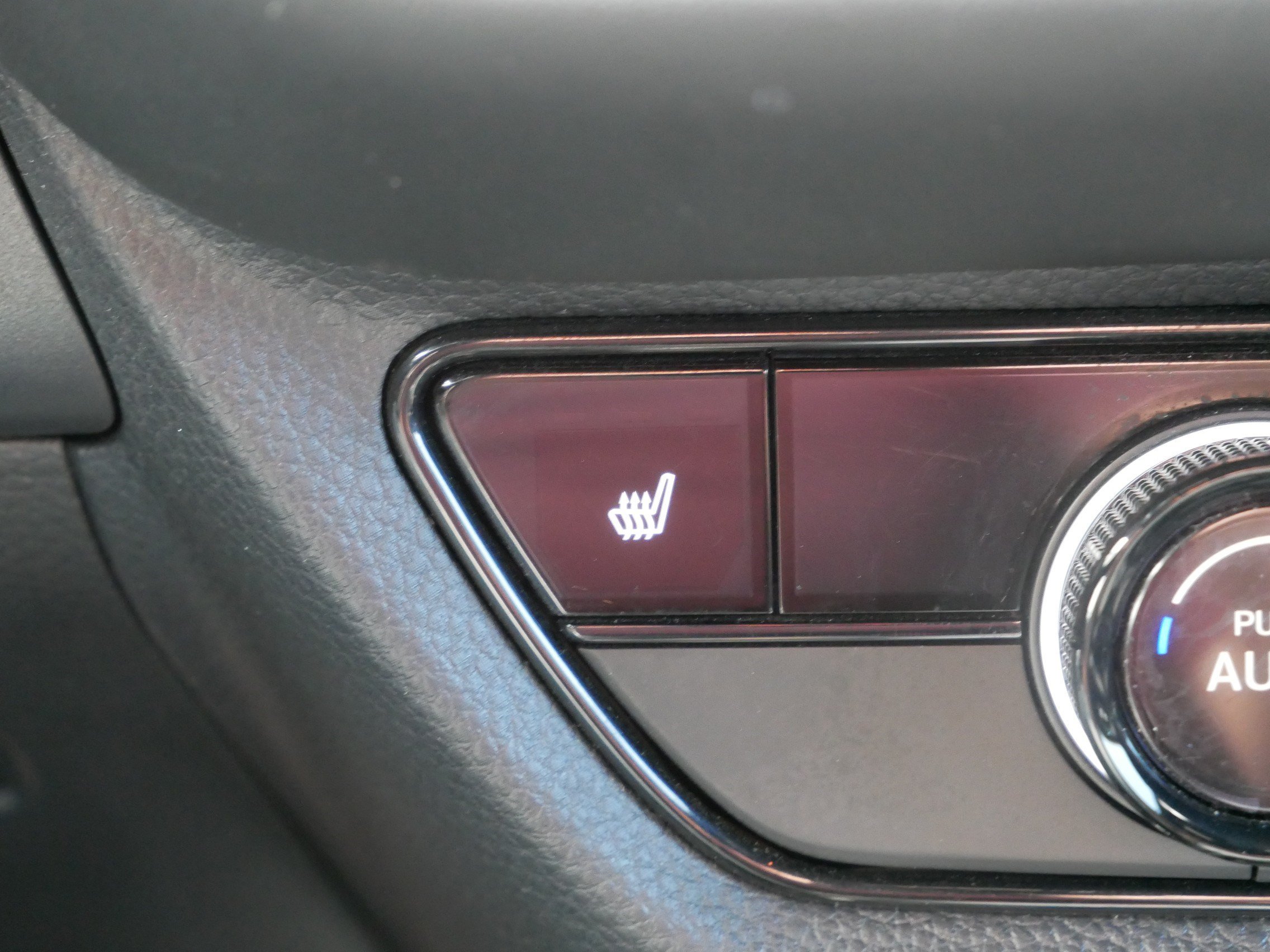Certified 2024 Honda HR-V Sport image 28