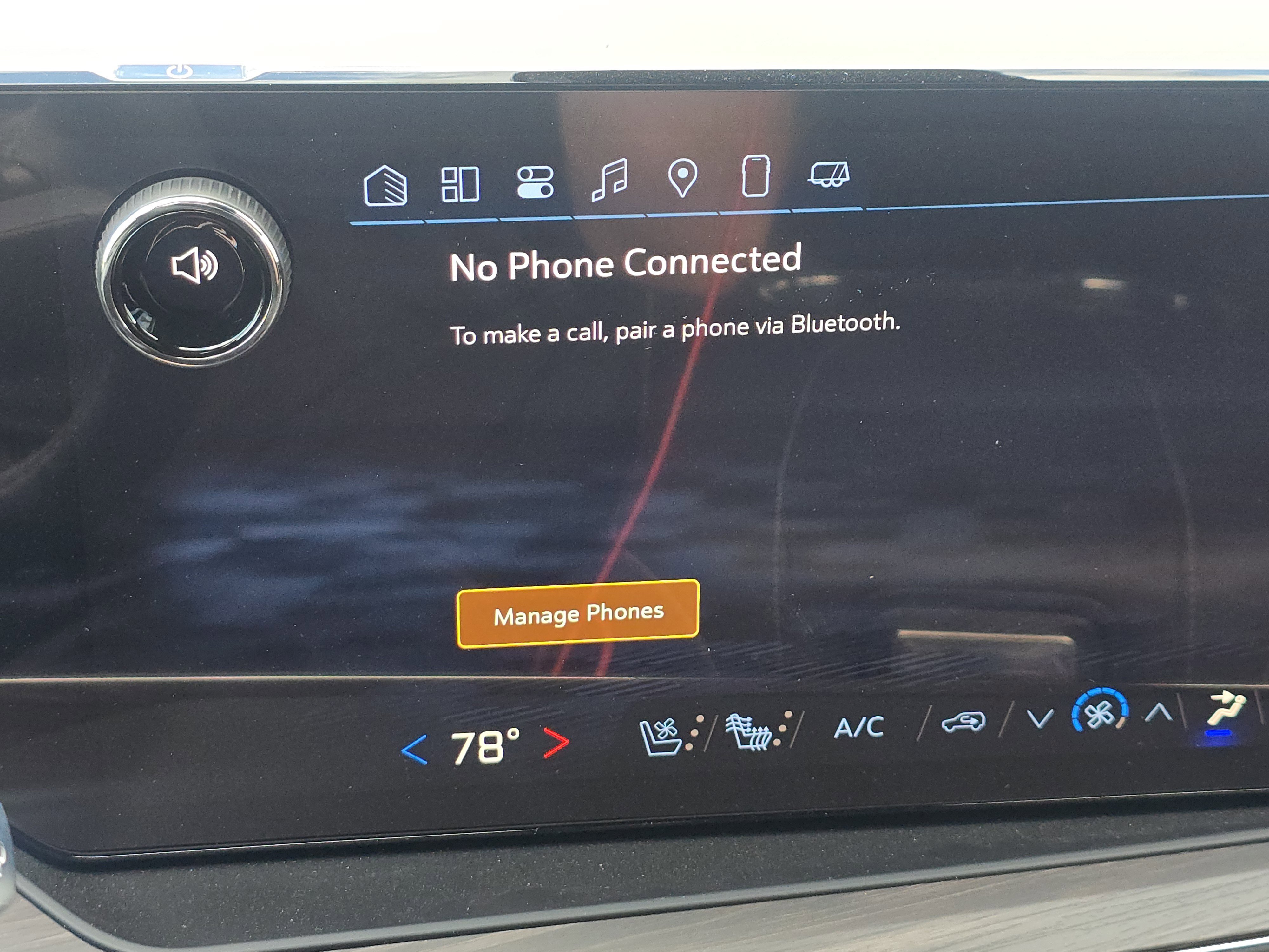 New 2025 Chevrolet Suburban Premier image 9