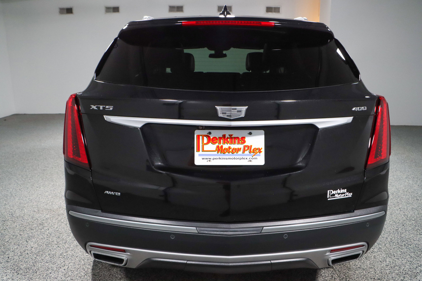 Used 2022 Cadillac XT5 Premium Luxury w/ LPO, Floor Liner Package image 8