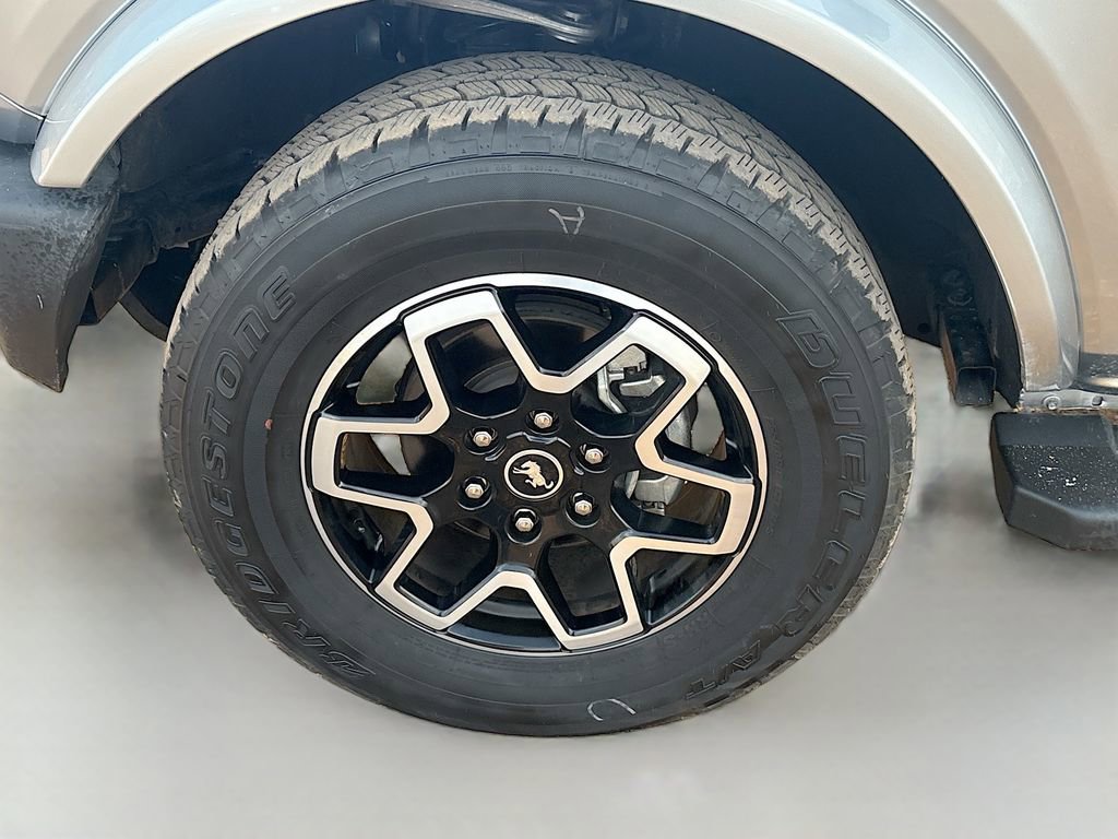 Used 2024 Ford Bronco Outer Banks image 27
