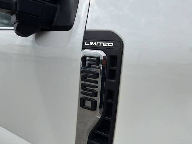 Used 2023 Ford F250 Limited w/ Snow Plow Prep Package AWD/4WD image 4