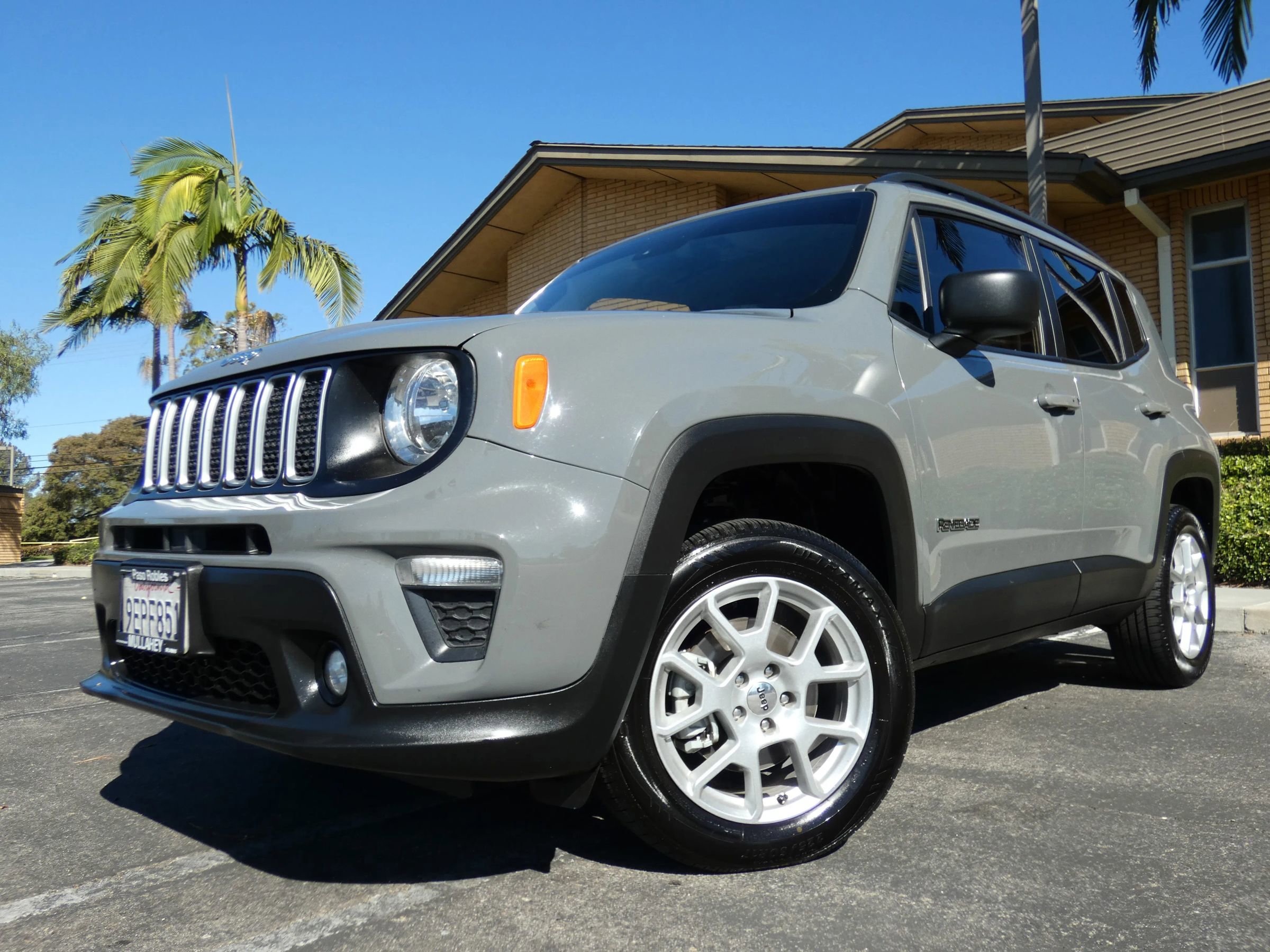 Used 2022 Jeep Renegade Latitude image 15