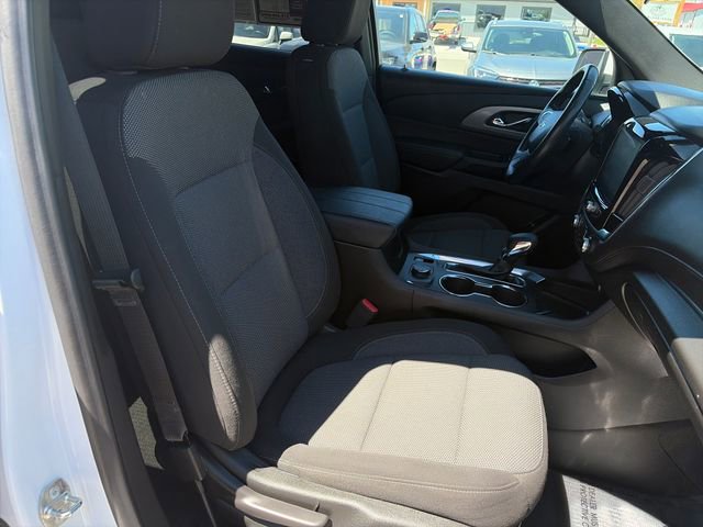 Used 2022 Chevrolet Traverse LT AWD/4WD image 35