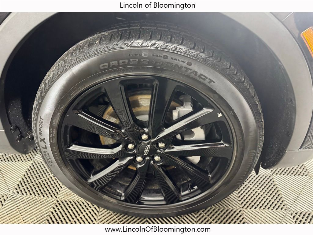 Certified 2023 Lincoln Nautilus Reserve w/ Equipment Group 201A image 17