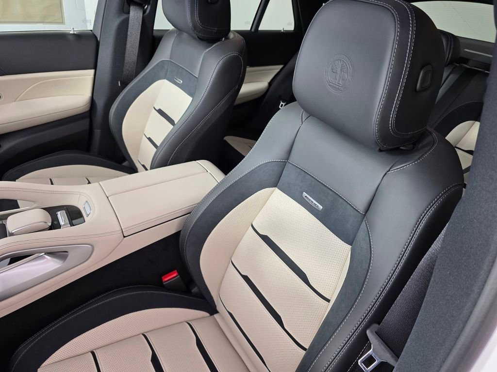 New 2026 Mercedes-Benz GLE 53 AMG 4MATIC Coupe image 8