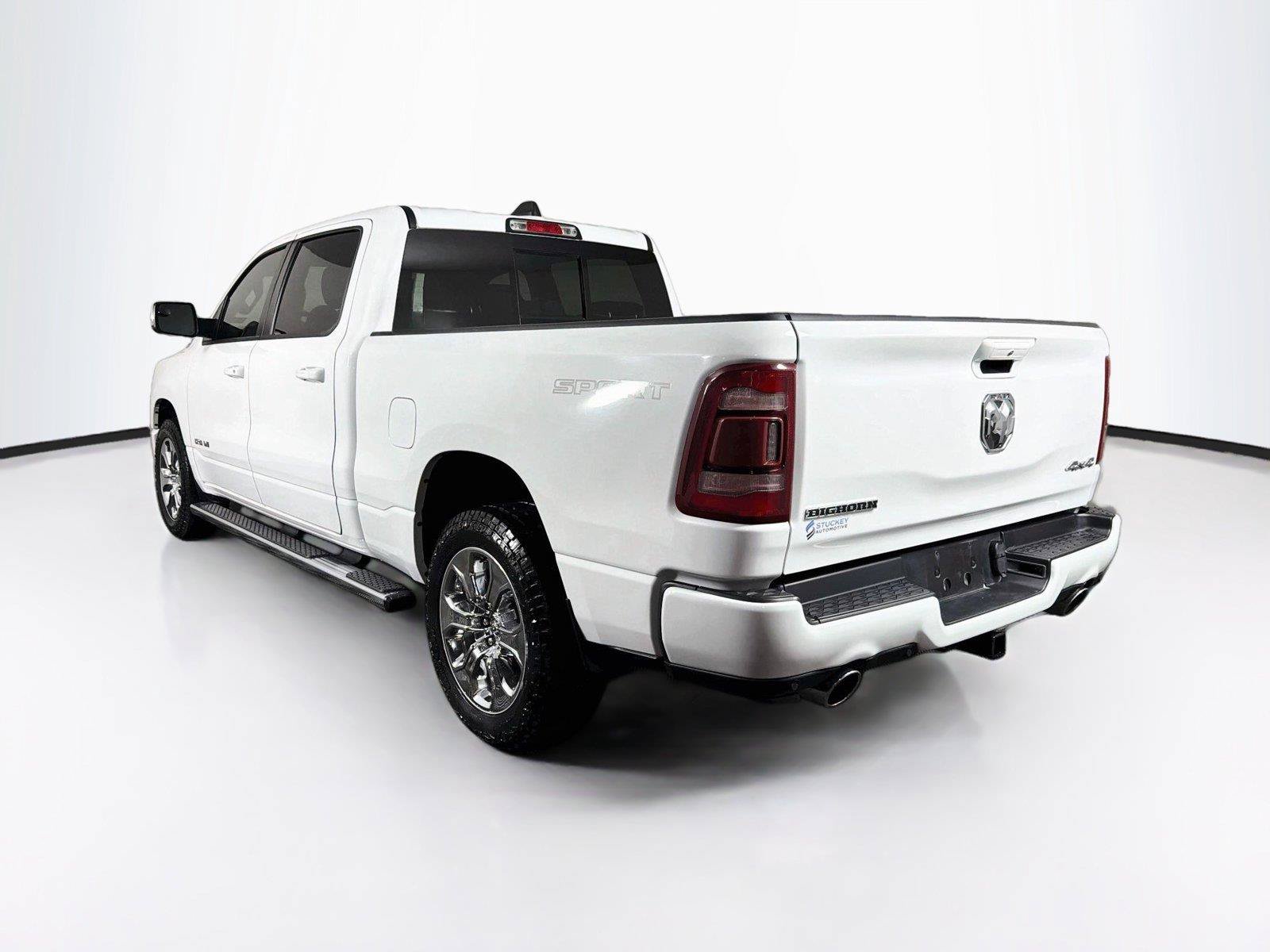 Used 2023 RAM 1500 Big Horn AWD/4WD image 9
