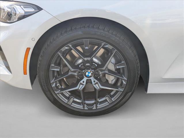 Used 2025 BMW 330i Sedan image 23