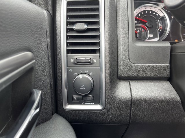 Used 2022 RAM 1500 Classic Warlock w/ Electronics Group image 17