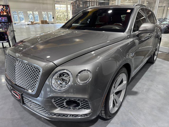 Used 2017 Bentley Bentayga image 20