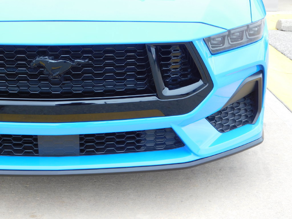 Used 2024 Ford Mustang GT Premium RWD image 9