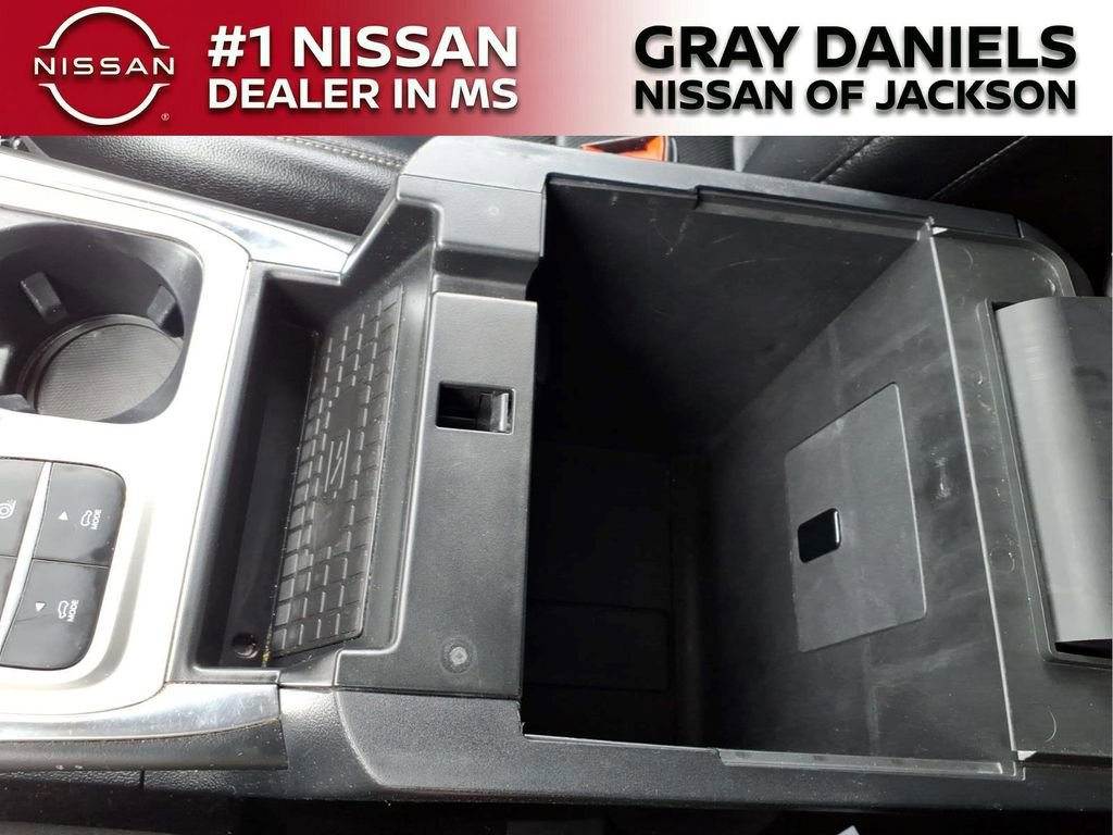 Used 2021 Ford Explorer Limited w/ Equipment Group 301A RWD image 20