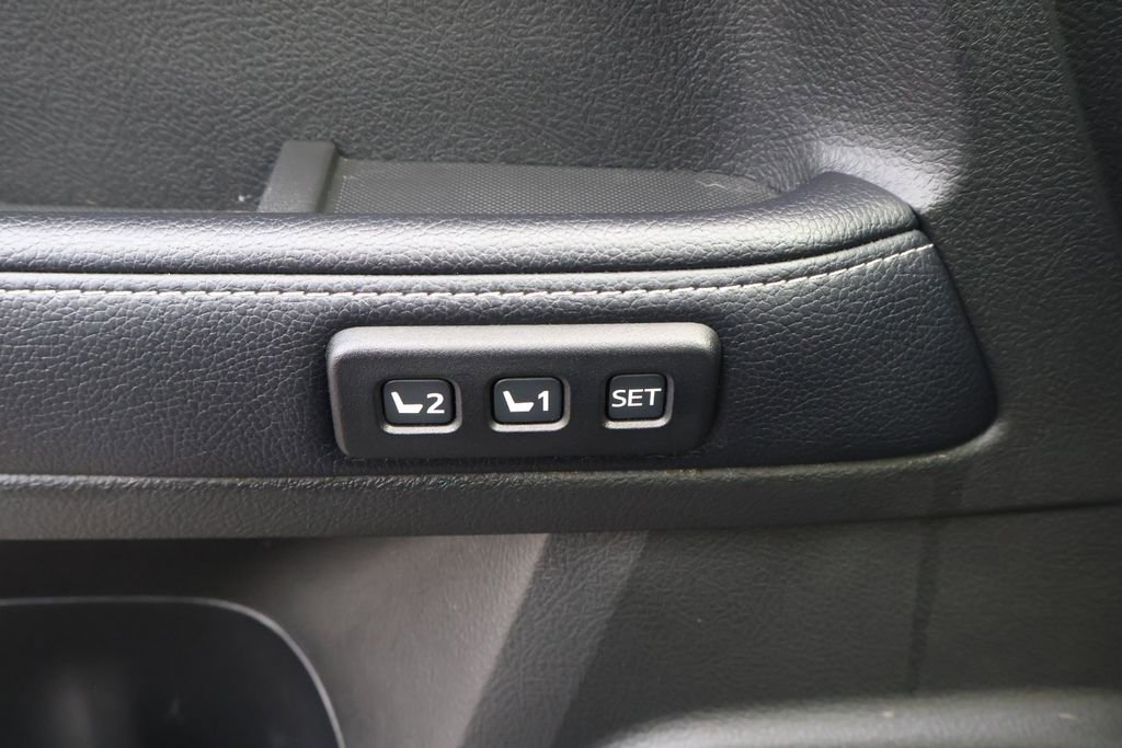 Used 2019 Toyota 4Runner Limited image 35