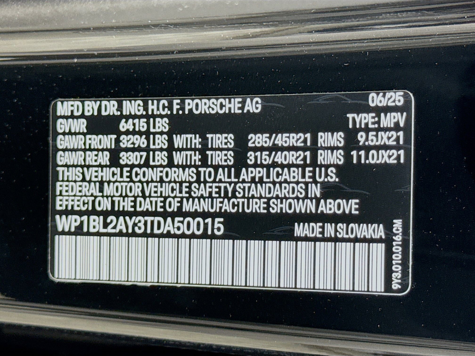 Certified 2026 Porsche Cayenne S image 25