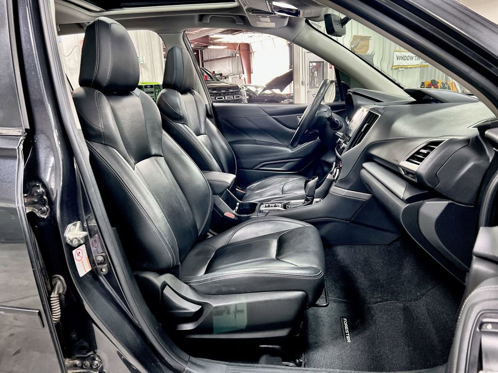 Used 2019 Subaru Forester Limited image 28