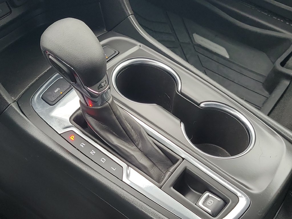 Used 2024 Chevrolet Equinox LT w/ LPO, Floor Liner Package AWD/4WD image 27