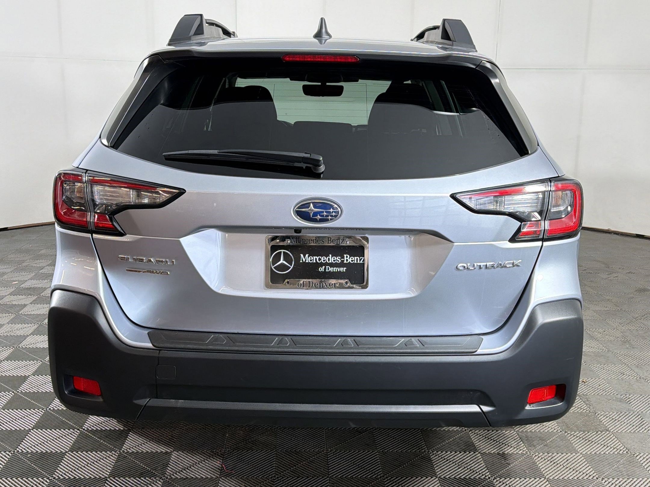 Used 2023 Subaru Outback Premium w/ Popular Package #1 AWD/4WD image 10
