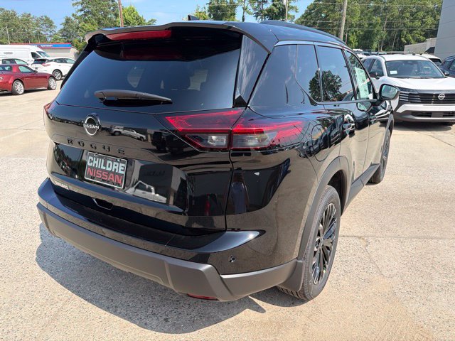 New 2026 Nissan Rogue Dark Armor FWD image 6