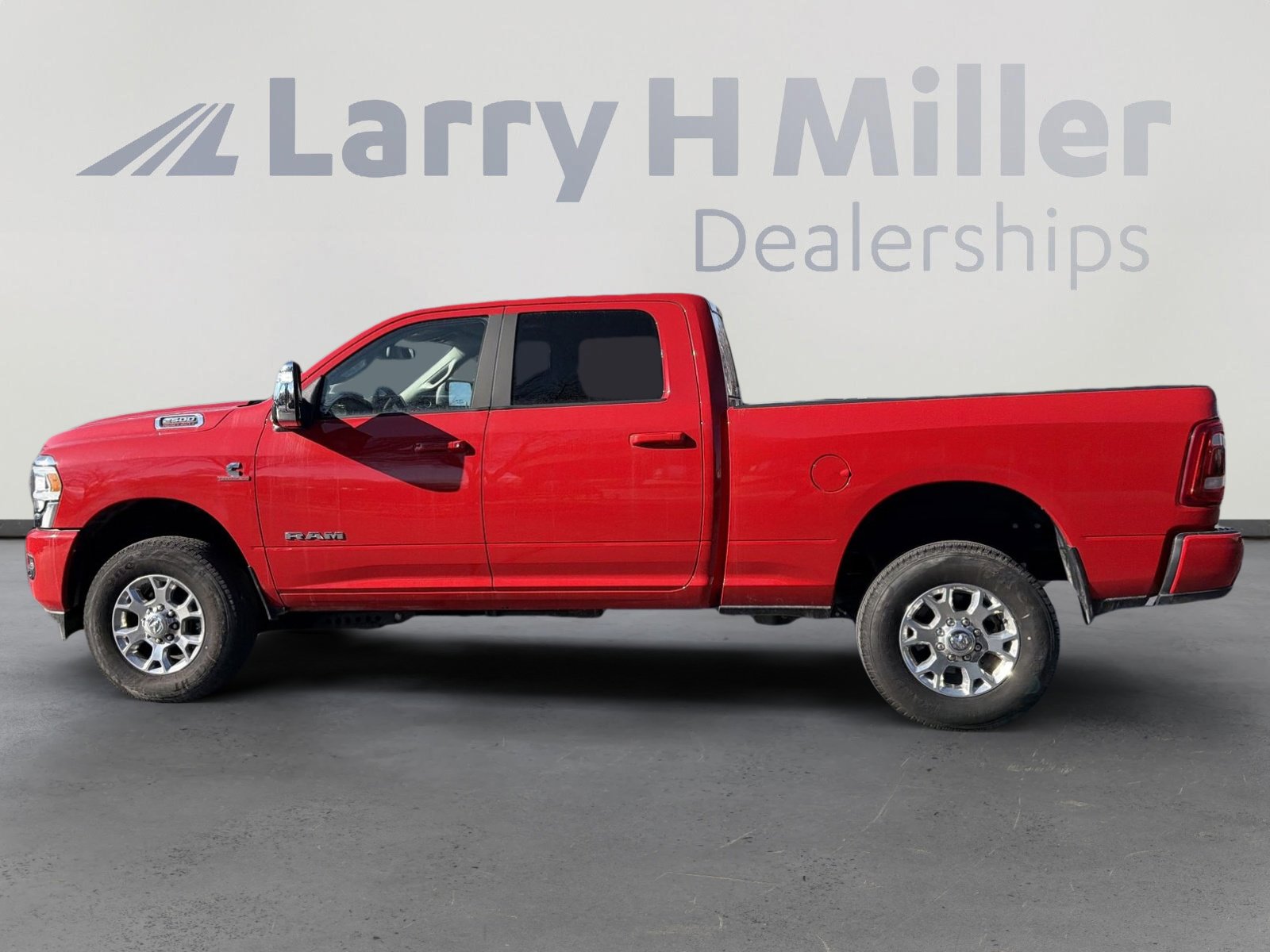 Used 2024 RAM 2500 Laramie image 5