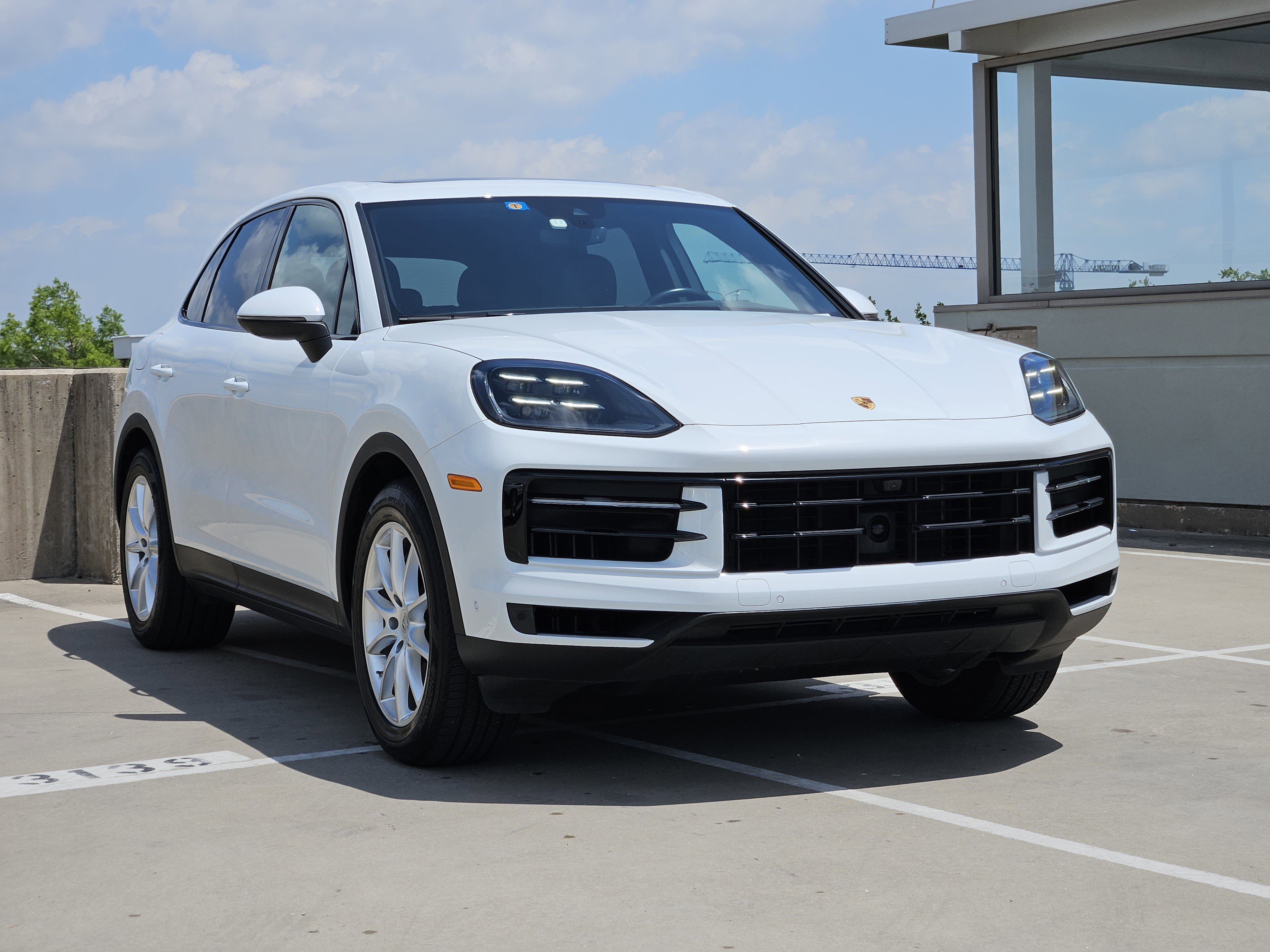 Certified 2024 Porsche Cayenne AWD/4WD image 10