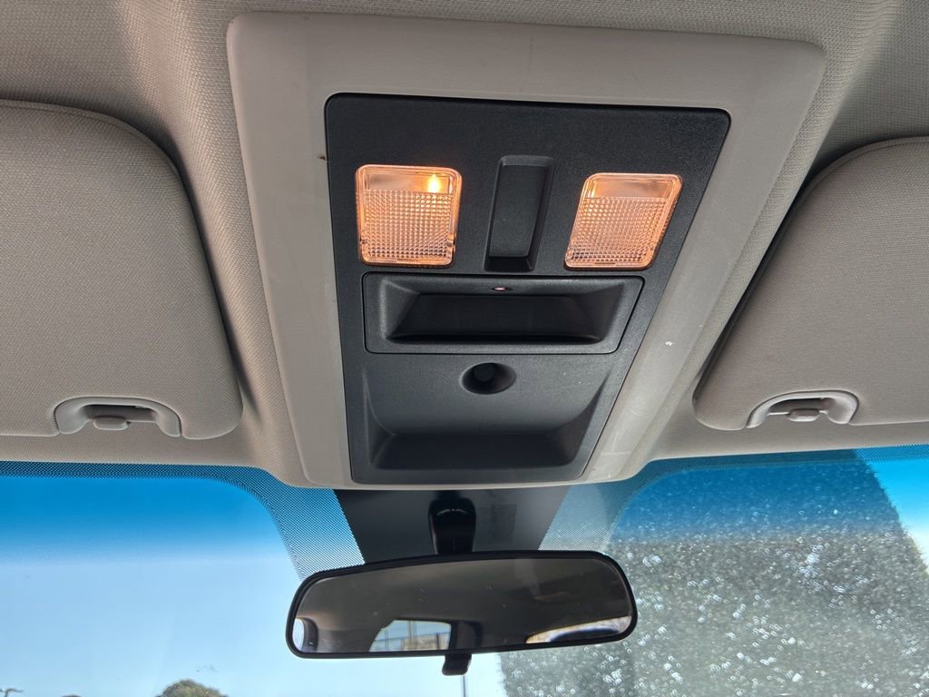 Used 2024 RAM 1500 Classic SLT image 18