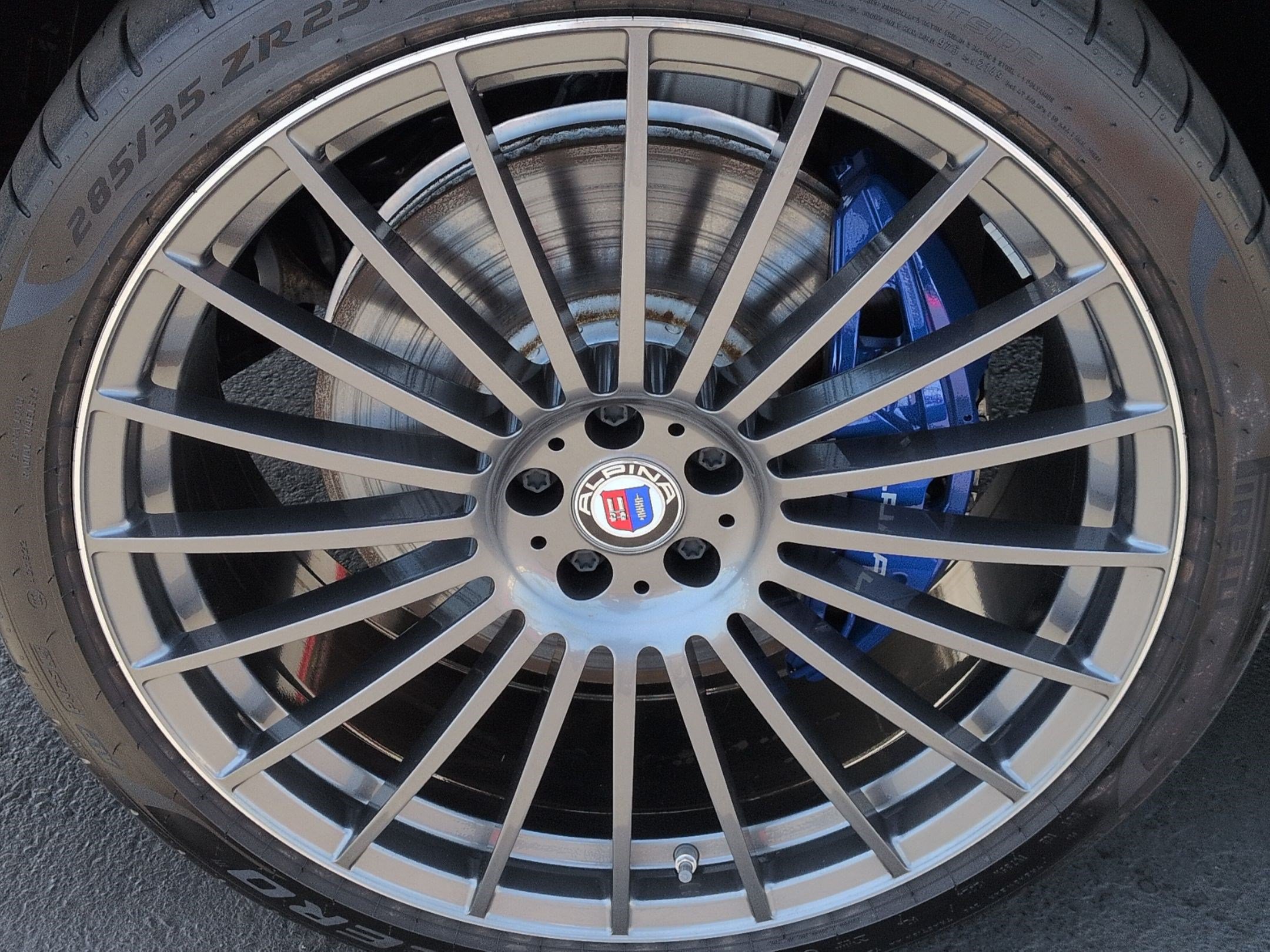Used 2025 BMW ALPINA XB7 AWD/4WD image 13