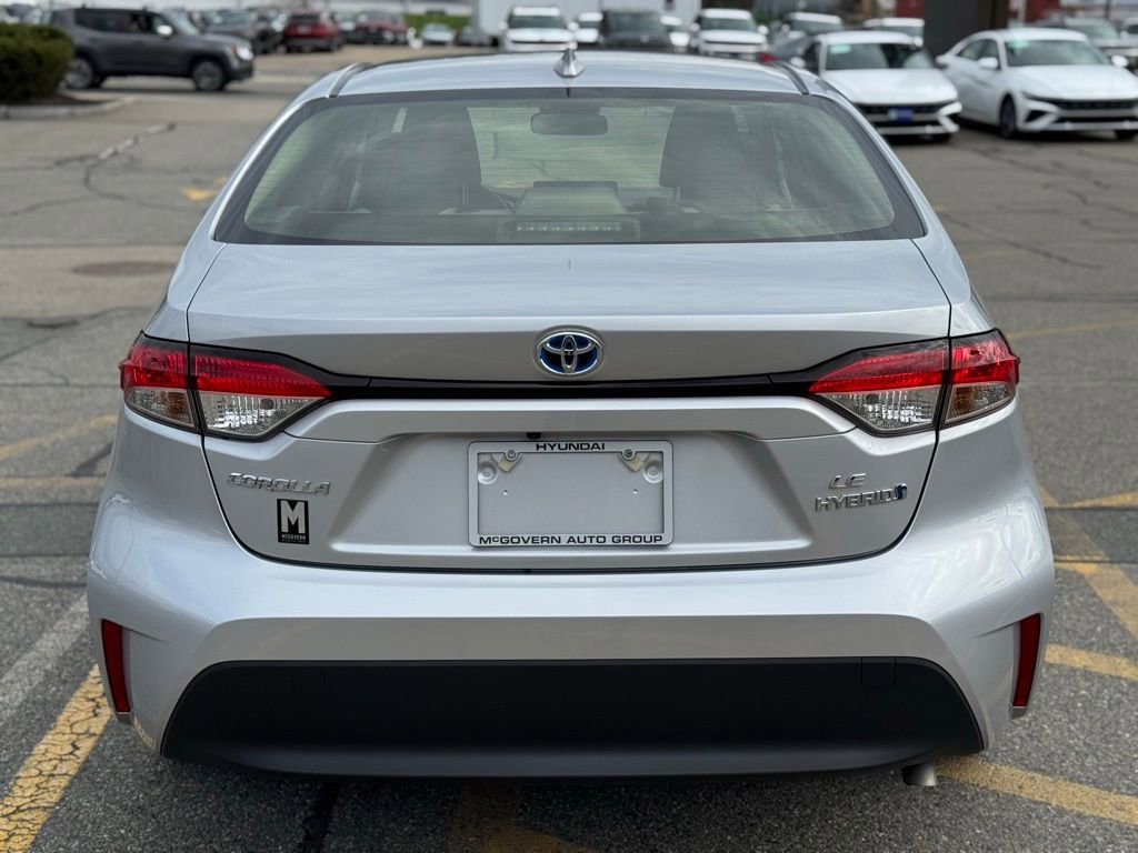 Used 2024 Toyota Corolla LE image 5