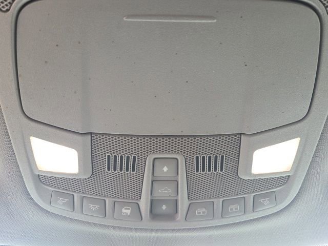 Used 2016 Ford F150 XLT w/ Equipment Group 302A Luxury image 26