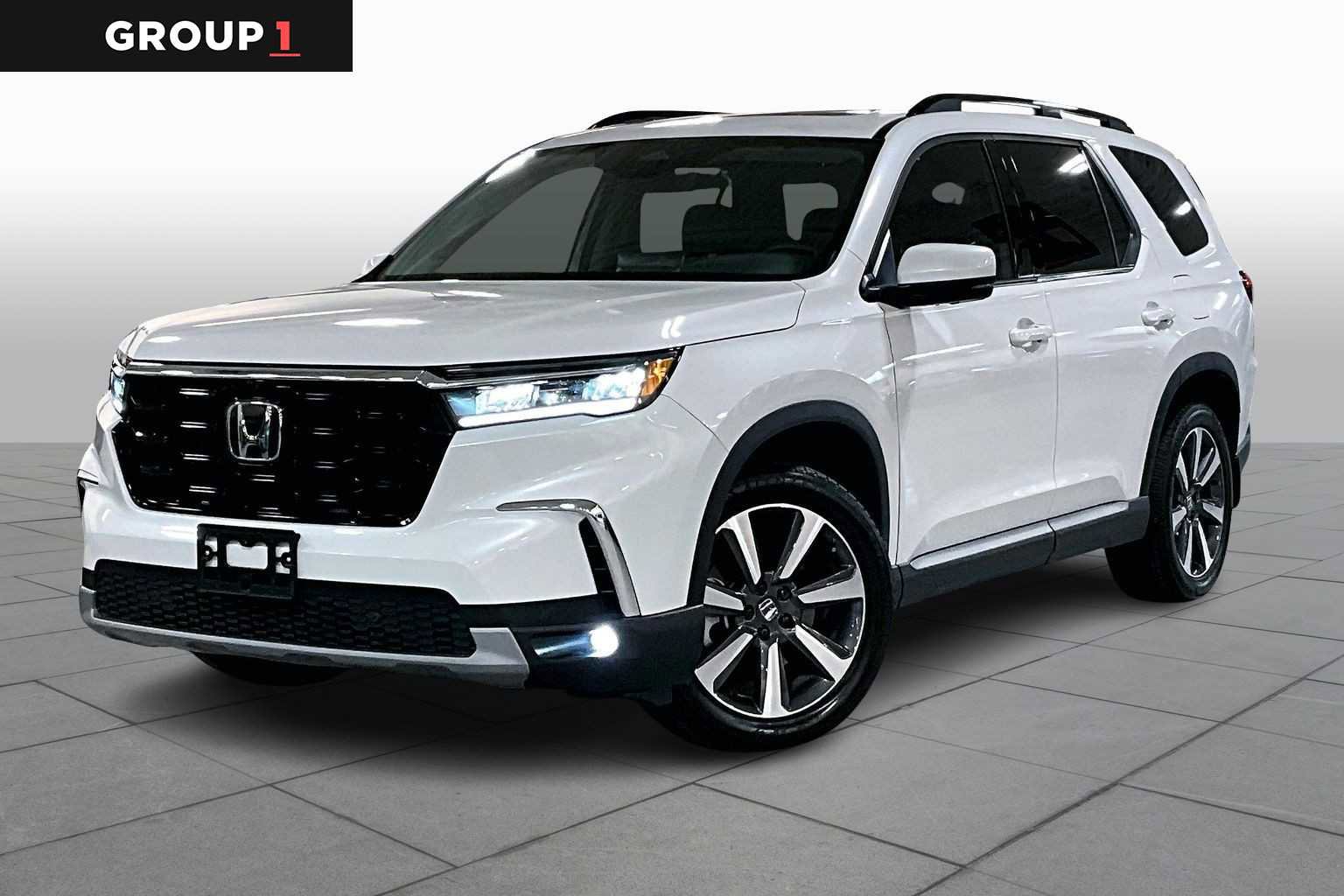 Used 2025 Honda Pilot Elite