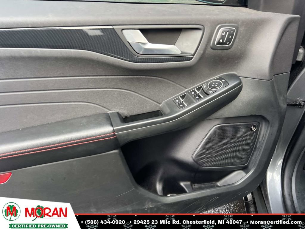 Used 2023 Ford Escape ST-Line Select w/ Tech Pack #2 image 14