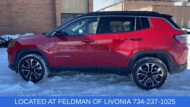 Used 2024 Jeep Compass Limited image 5