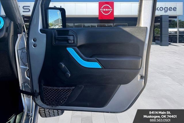 Used 2018 Jeep Wrangler Unlimited Sport w/ Connectivity Group image 24