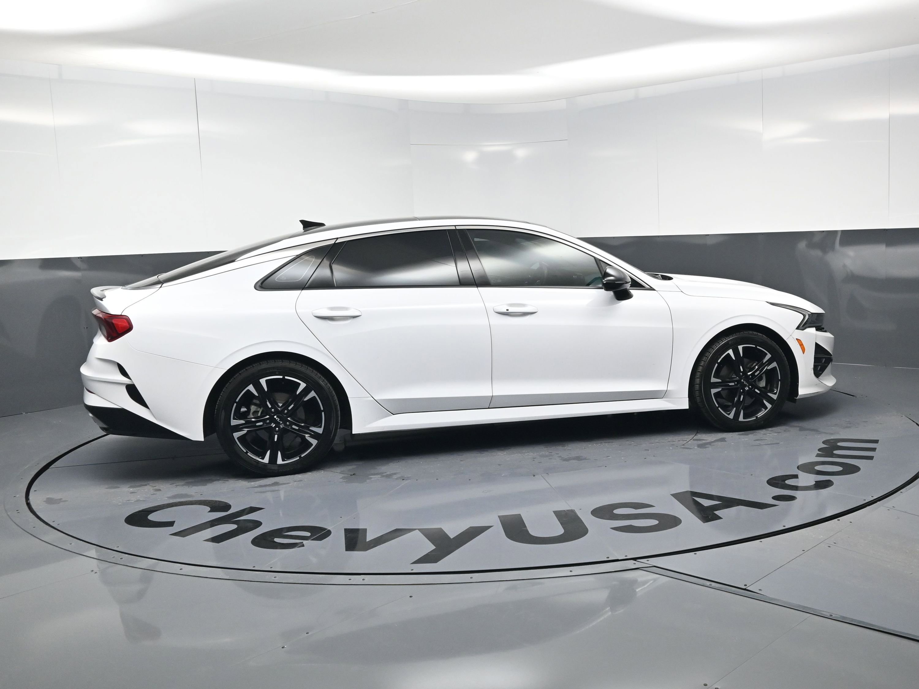 Used 2022 Kia K5 GT-Line w/ GT-Line FWD Premium Package image 10