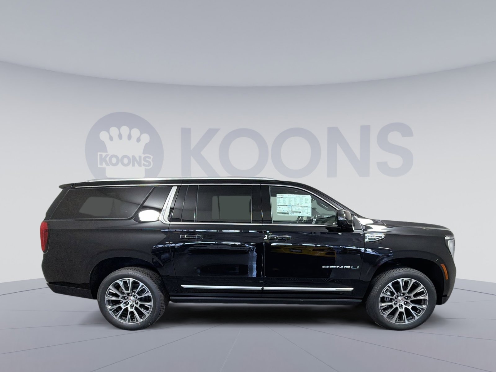 New 2026 GMC Yukon XL Denali w/ Denali Reserve Package image 8