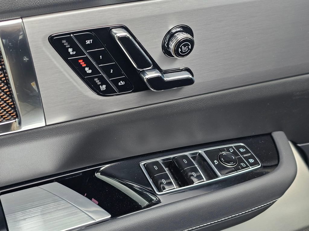 New 2026 Cadillac Vistiq Sport AWD/4WD image 25
