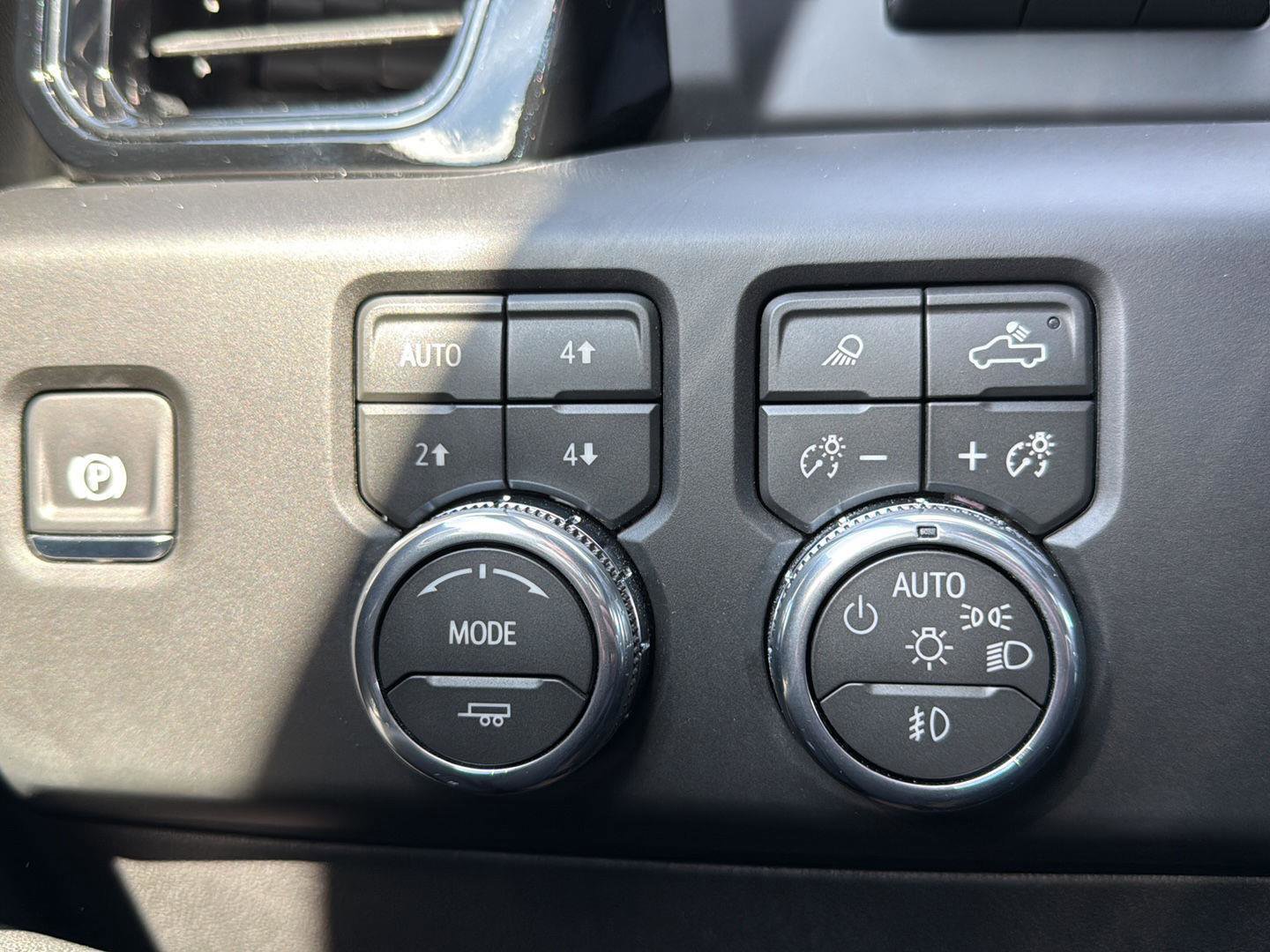 New 2026 GMC Sierra 1500 AT4 w/ AT4 Premium Package image 28