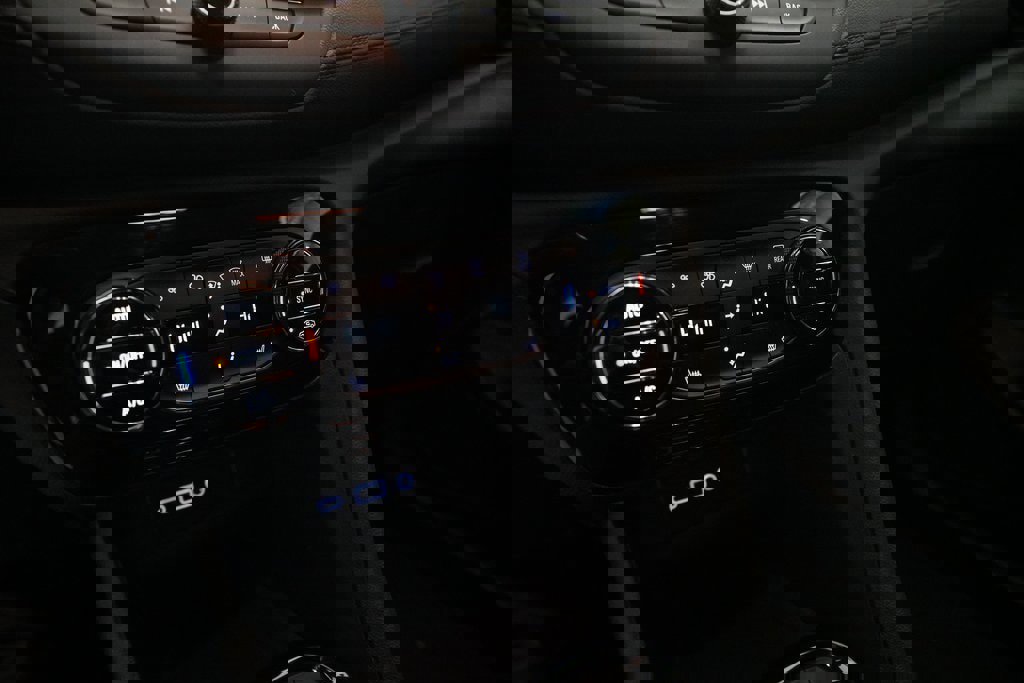 Used 2022 Buick Encore GX Essence image 24