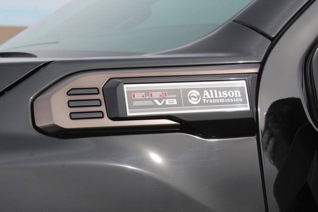 Used 2024 GMC Sierra 2500 AT4X w/ AT4X AEV Edition image 17