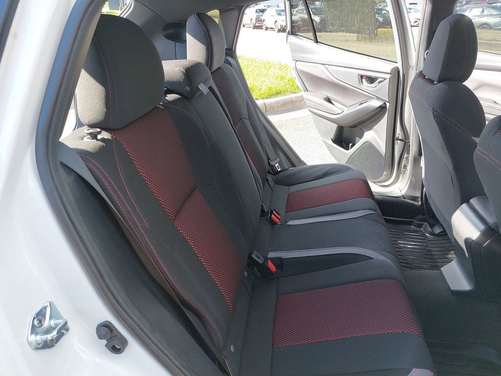 Used 2022 Subaru Impreza 2.0i Sport image 12