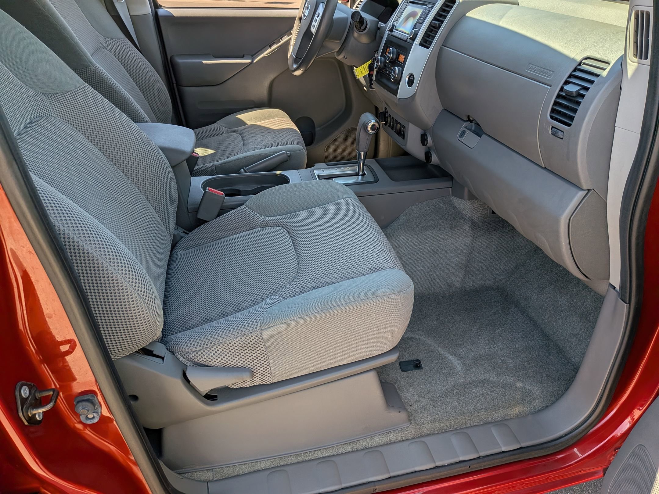 Used 2016 Nissan Frontier SV w/ SV Value Truck Package image 31