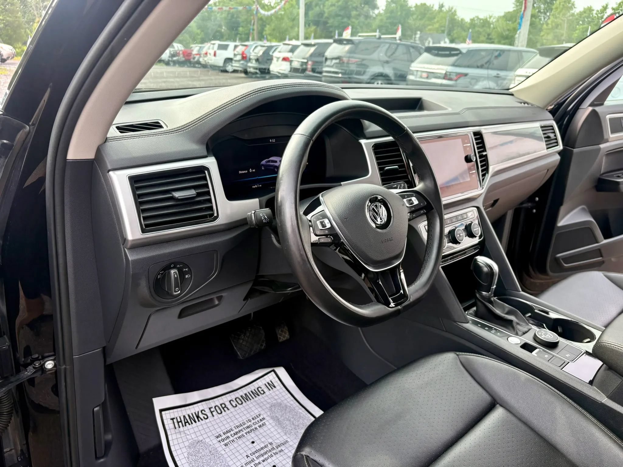 Used 2019 Volkswagen Atlas SEL AWD/4WD image 17