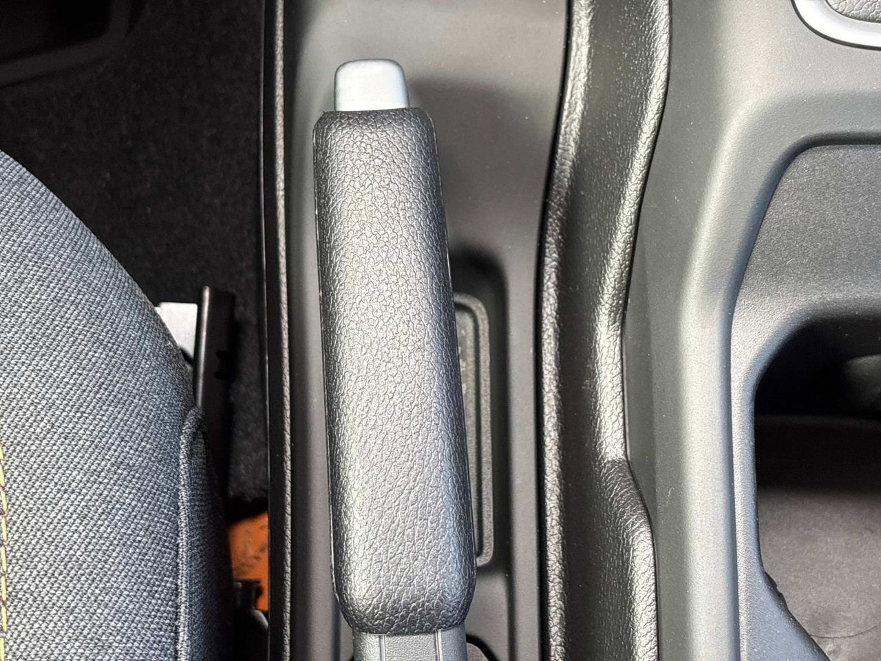 New 2025 Jeep Gladiator Sport image 26