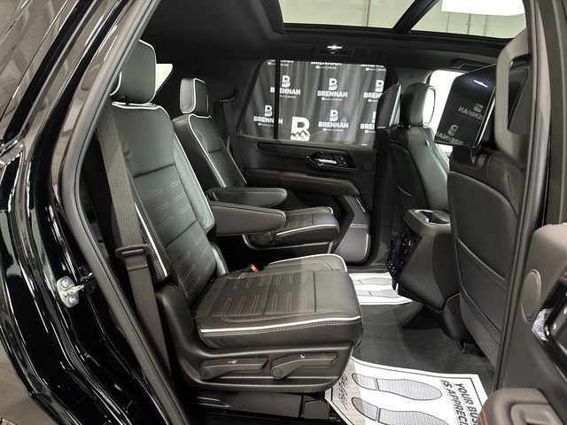 New 2026 GMC Yukon AT4 Ultimate w/ LPO, Floor Liner Package image 28
