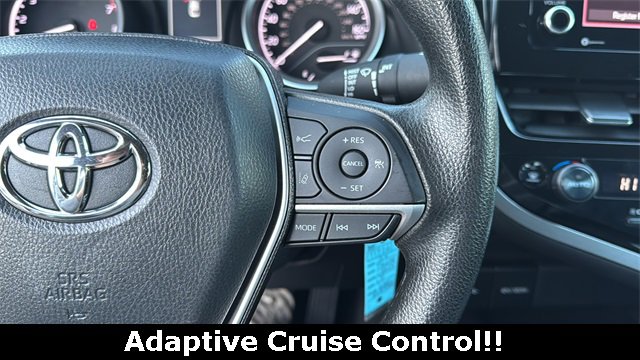 Used 2024 Toyota Camry LE image 5