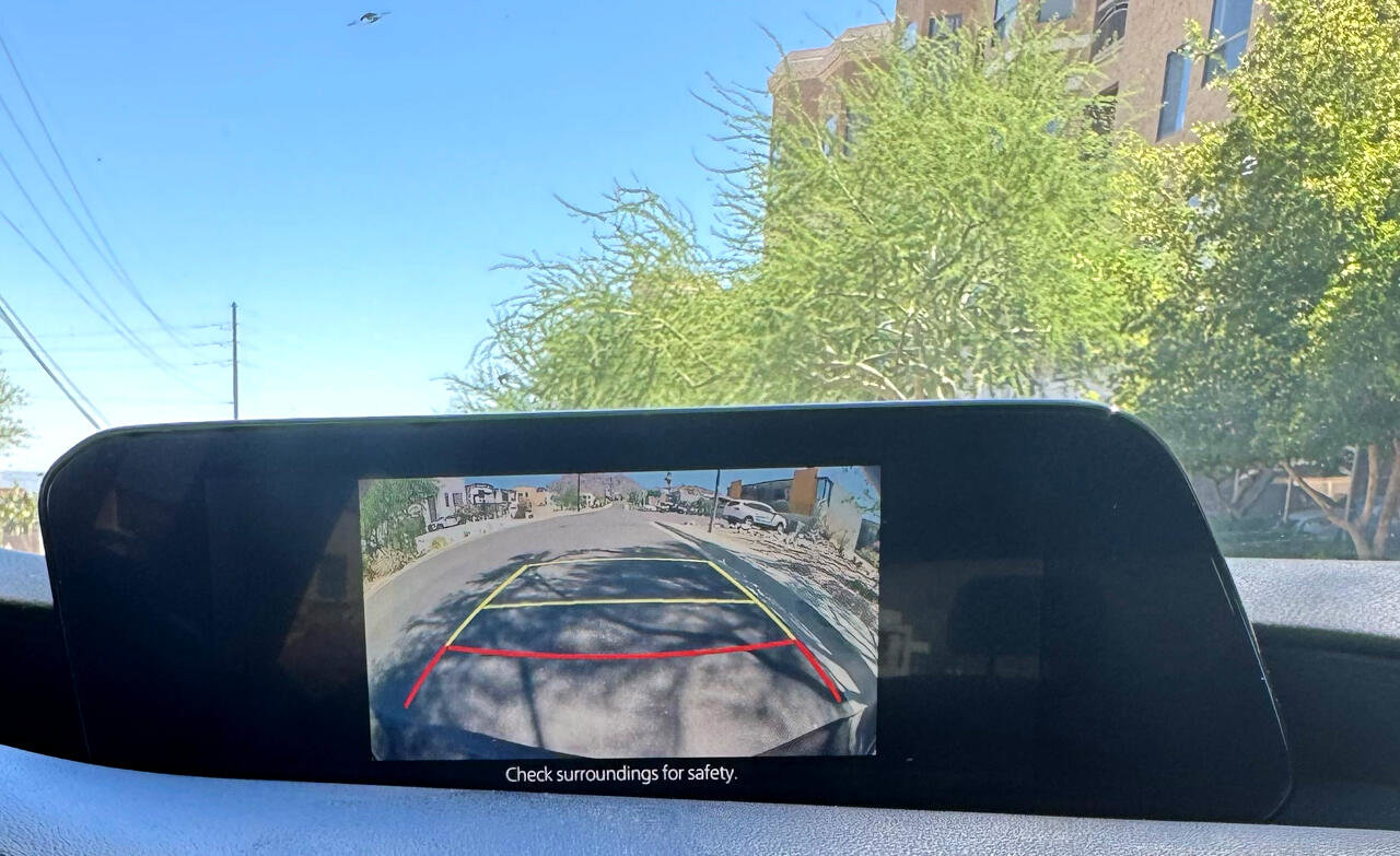 Used 2023 MAZDA MAZDA3 s image 18