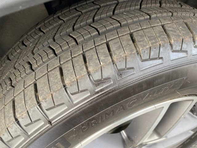 Used 2022 Jeep Grand Cherokee Limited w/ Trailer Tow Group IV AWD/4WD image 24