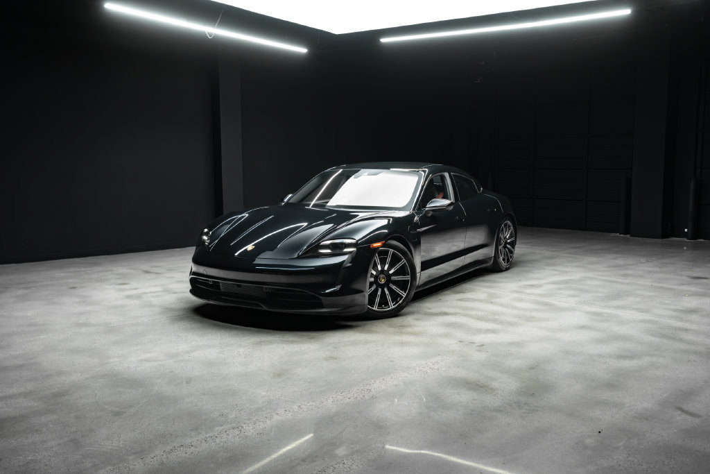 Used 2022 Porsche Taycan 4S AWD/4WD image 49