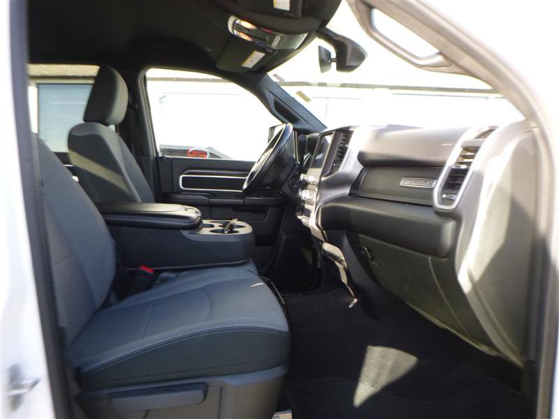 Used 2024 RAM 3500 Big Horn image 9