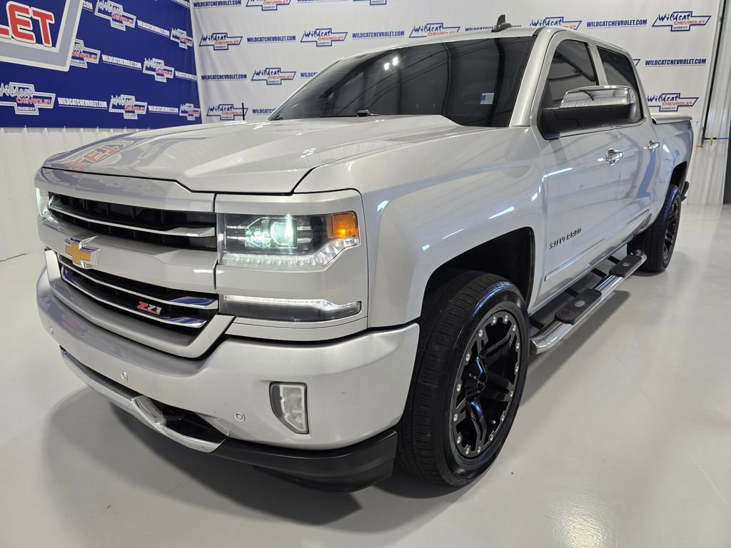 Used 2016 Chevrolet Silverado 1500 LTZ Z71 w/ LTZ Plus Package image 3